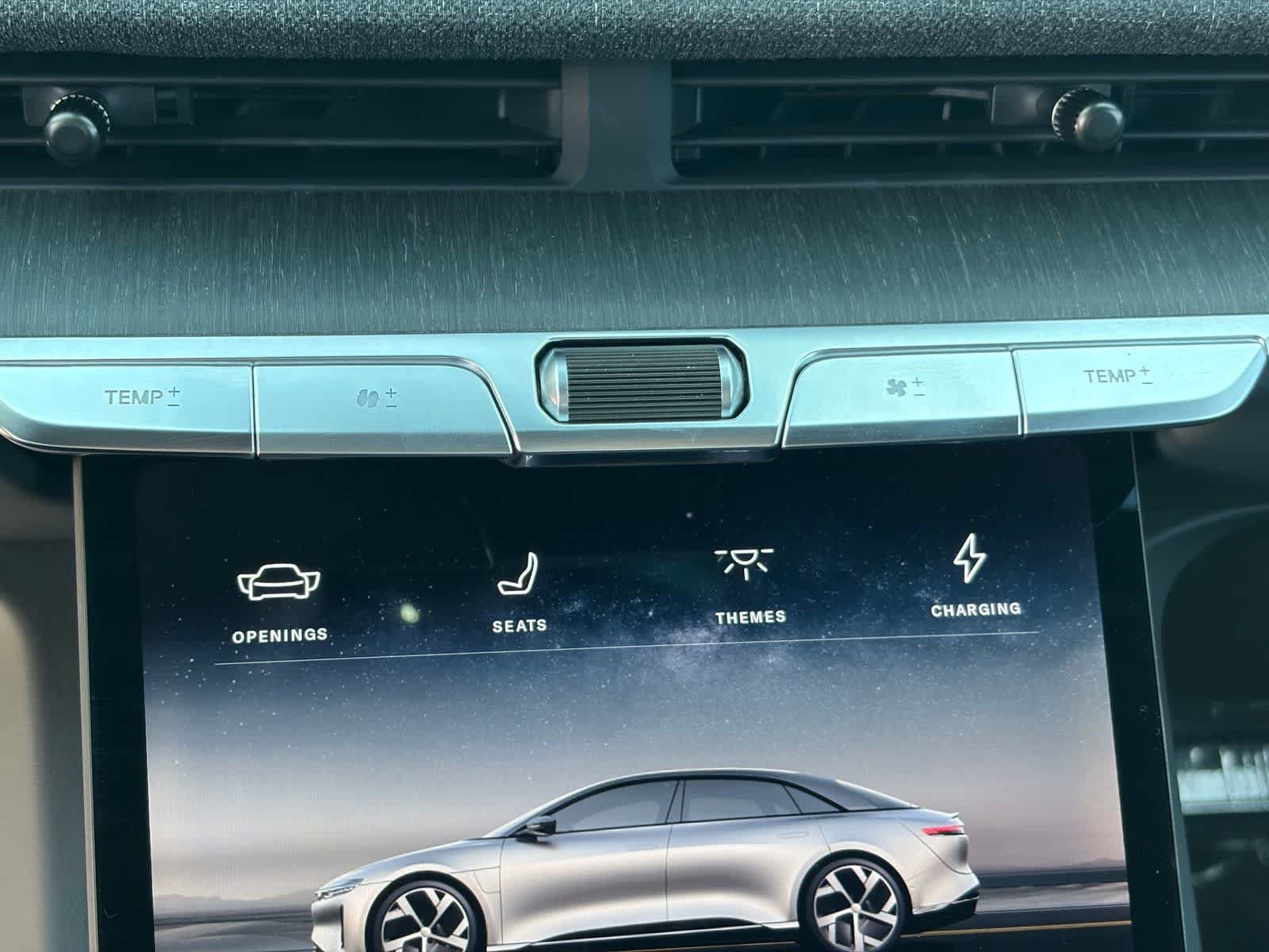 Used 2023 Lucid Air Pure AWD/4WD image 30