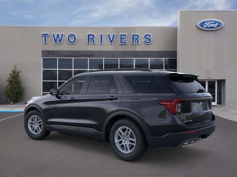 New 2026 Ford Explorer Active RWD image 4