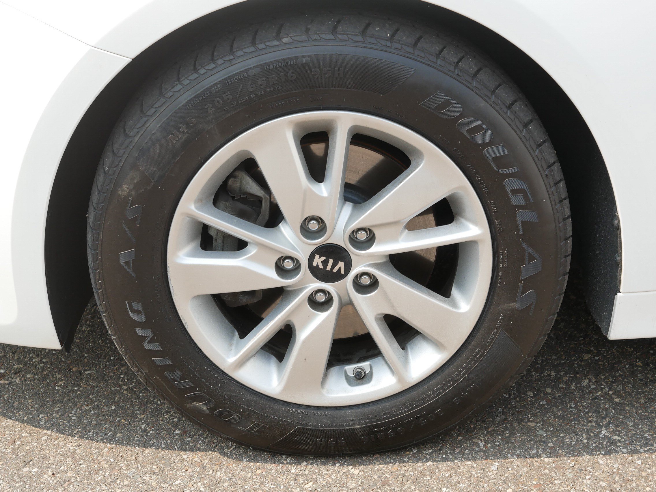 Used 2018 Kia Optima LX FWD image 15