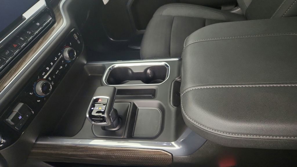 Used 2025 Chevrolet Silverado 1500 LT w/ Texas Edition Plus image 17