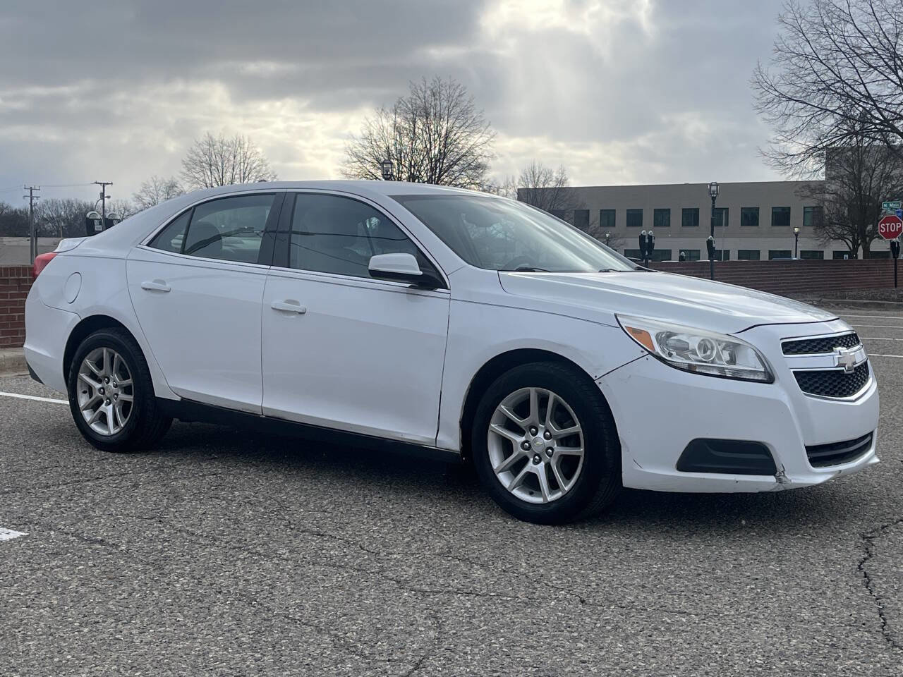 Used 2013 Chevrolet Malibu Eco w/ Power Convenience Package image 5