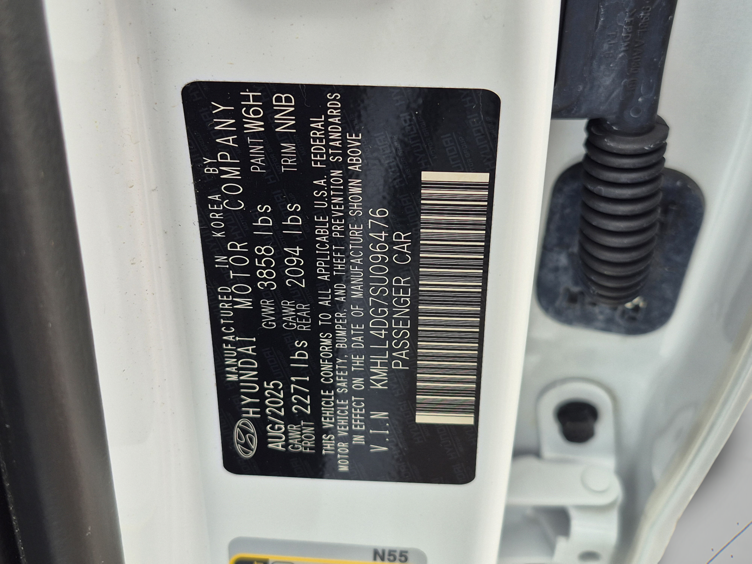 Used 2025 Hyundai Elantra SE FWD image 32