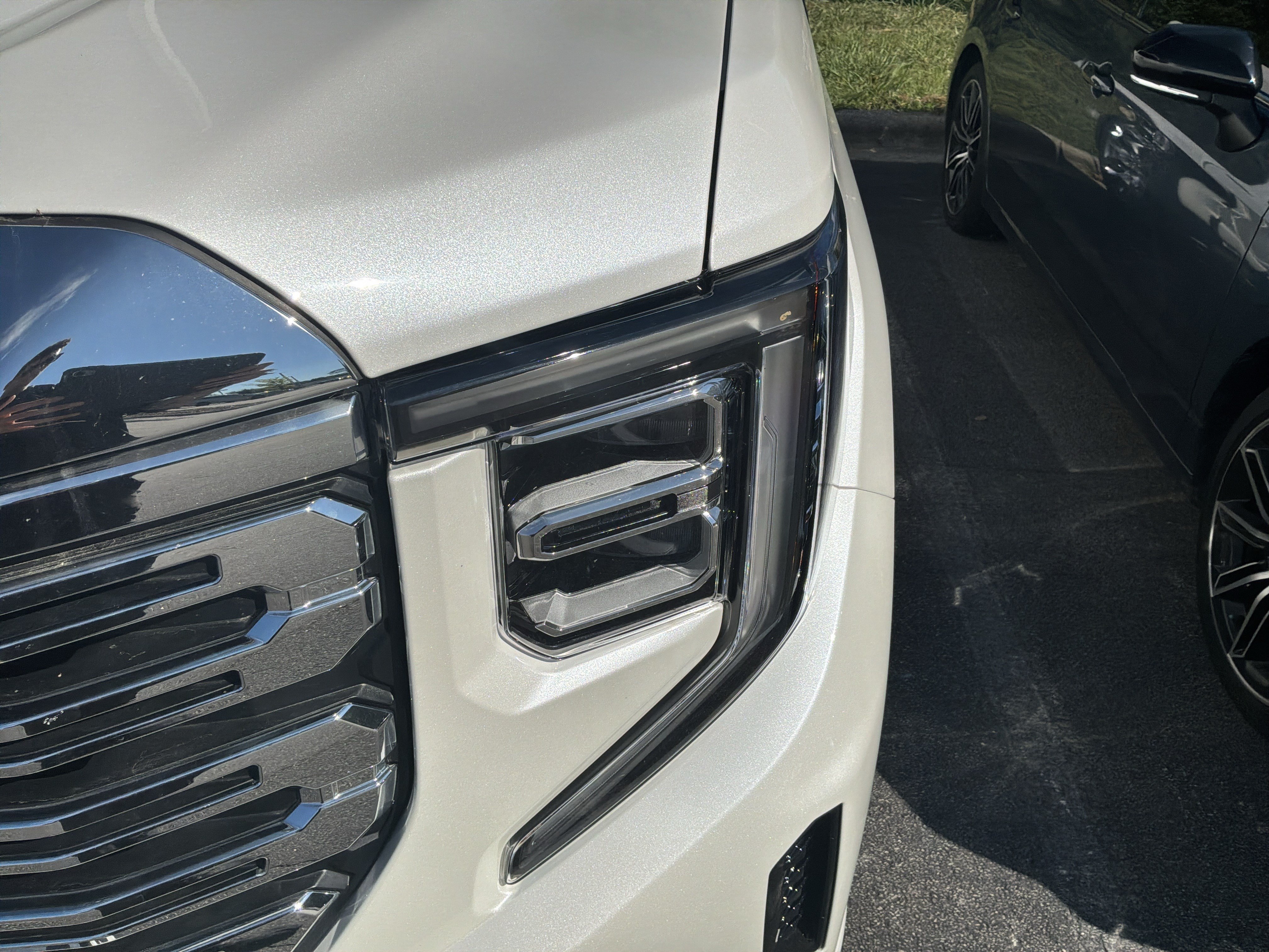Used 2025 GMC Sierra 1500 Denali AWD/4WD image 11