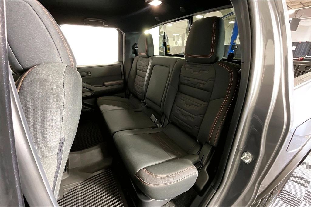 New 2026 Nissan Frontier PRO-4X w/ Pro-4x Convenience Package image 15