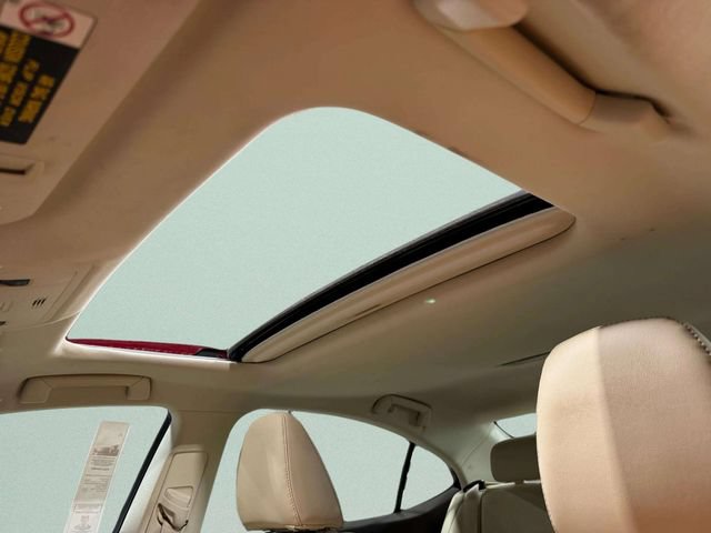 Used 2017 Lexus ES 350 w/ Premium Package FWD image 21