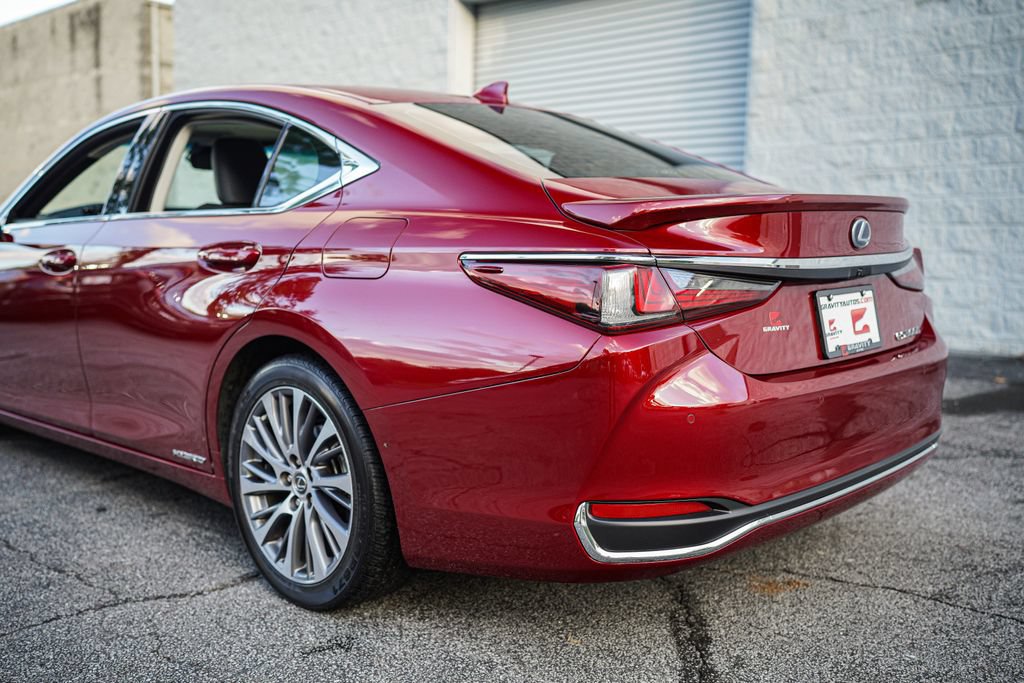 Used 2021 Lexus ES 300h w/ Premium Package FWD image 12