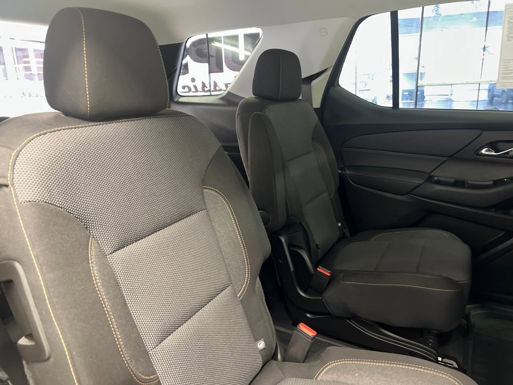 Used 2019 Chevrolet Traverse LT w/ LPO, Floor Liner Package image 42