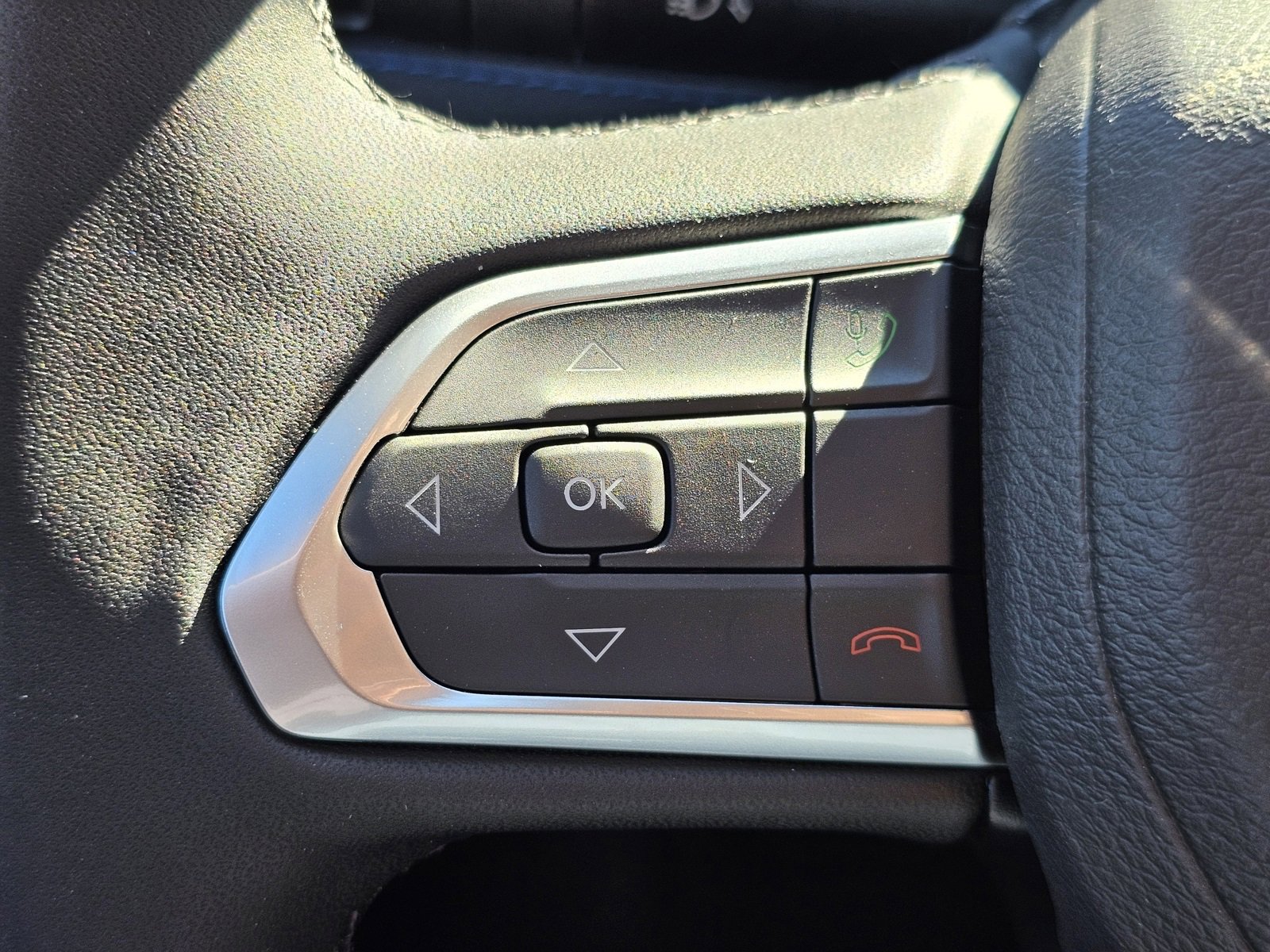 New 2026 Jeep Compass Latitude image 17