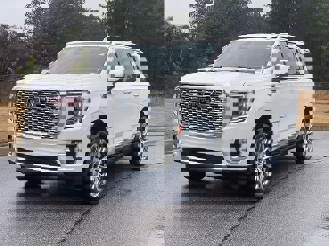 Used 2024 GMC Yukon Denali w/ Max Trailering Package image 11