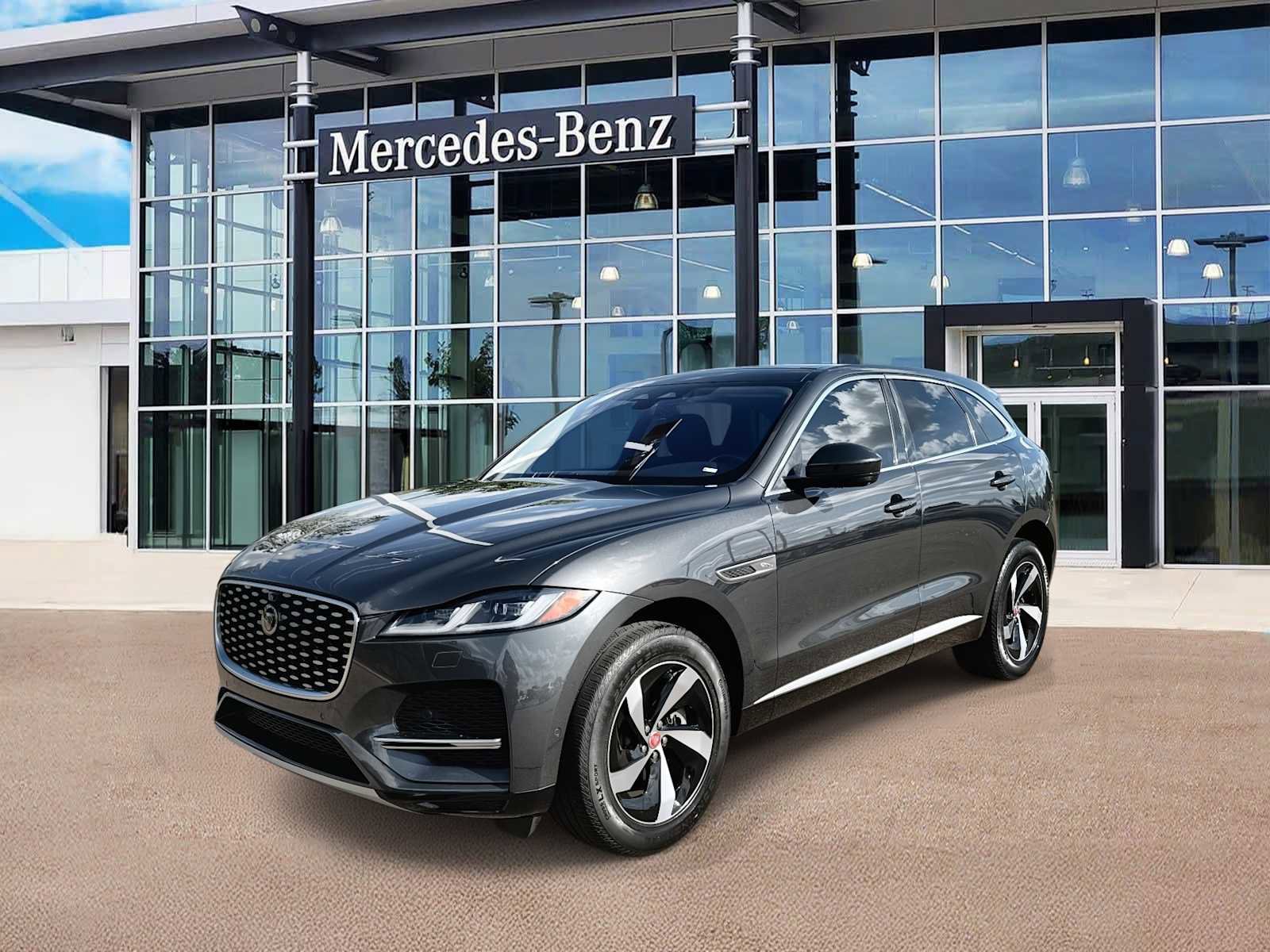 Used 2021 Jaguar F-PACE S image 1