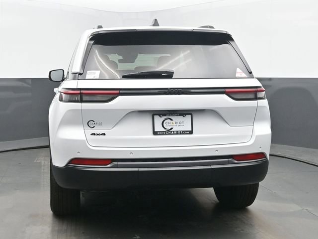 New 2026 Jeep Grand Cherokee Laredo image 5