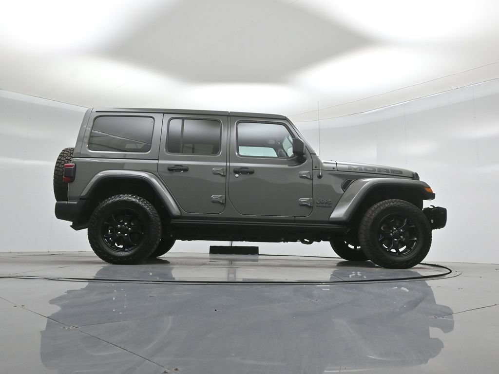 Used 2019 Jeep Wrangler Unlimited Sahara w/ Quick Order Package 24M Moab image 44