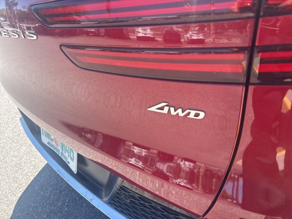 Used 2023 Genesis GV70 2.5T w/ Advanced Package image 9