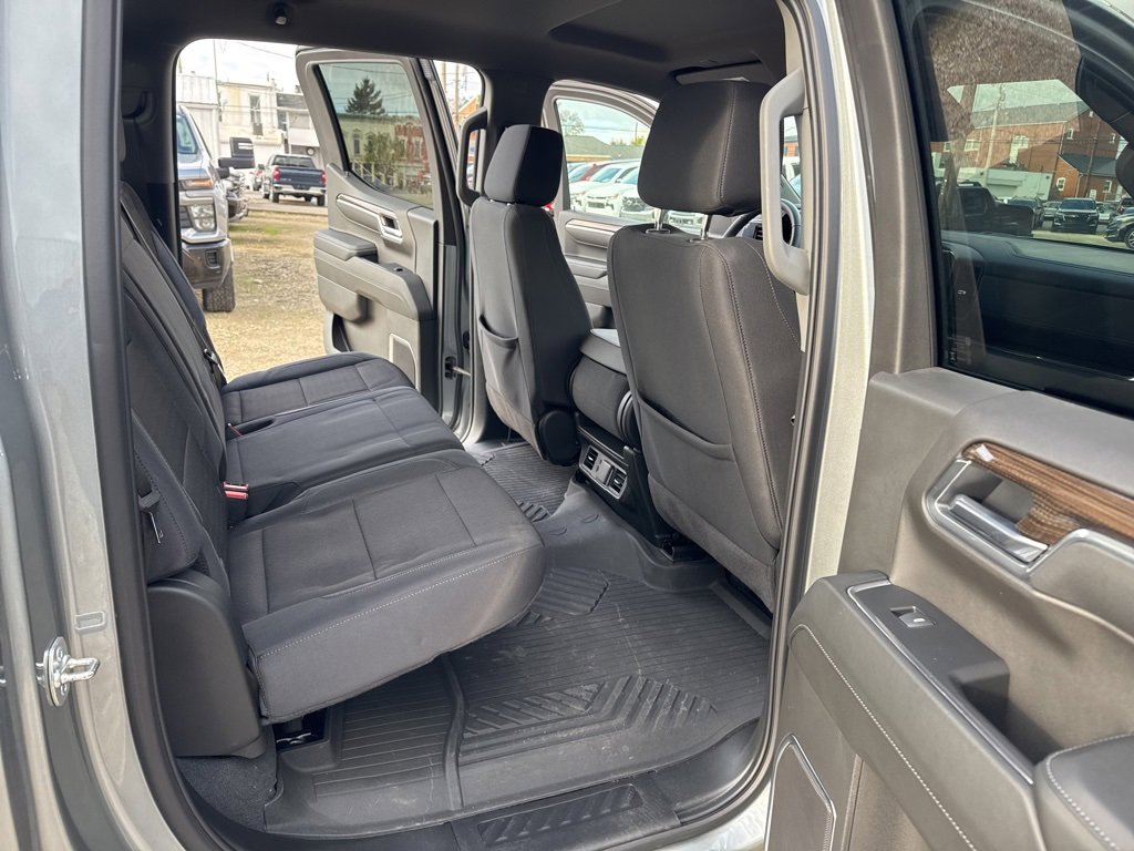 Used 2025 Chevrolet Silverado 1500 LT image 23