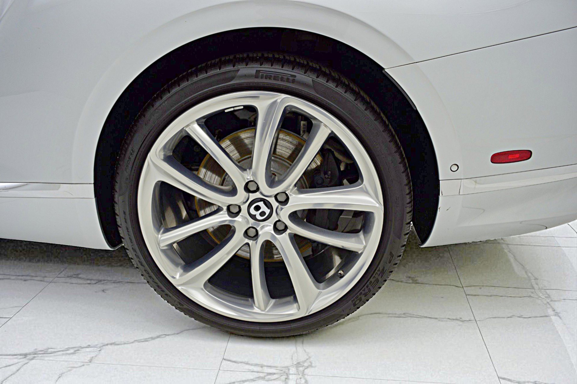 Used 2023 Bentley Continental GT Azure image 48