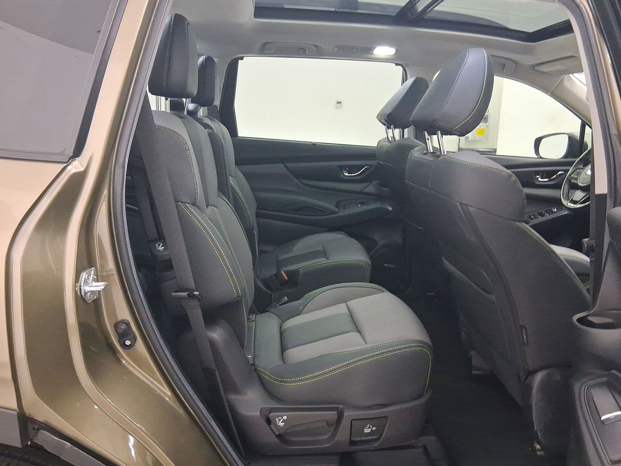 Used 2024 Subaru Ascent Onyx Edition Limited image 33