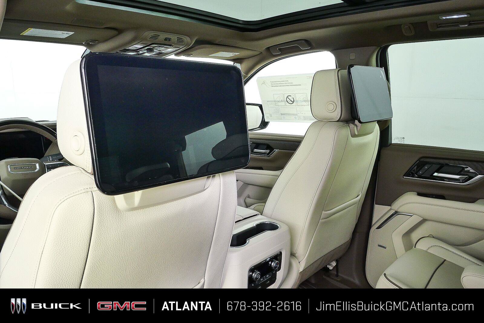 New 2027 GMC Yukon Denali w/ Denali Reserve Package AWD/4WD image 17