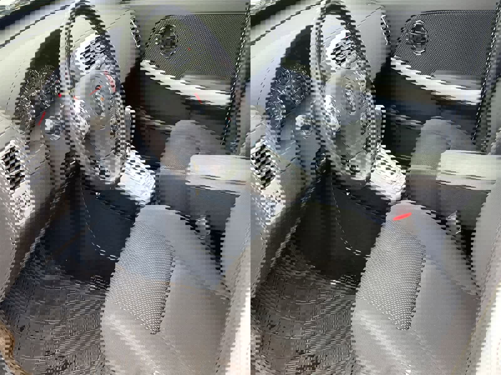 Used 2007 Pontiac Torrent 2WD w/ Preferred Package image 10