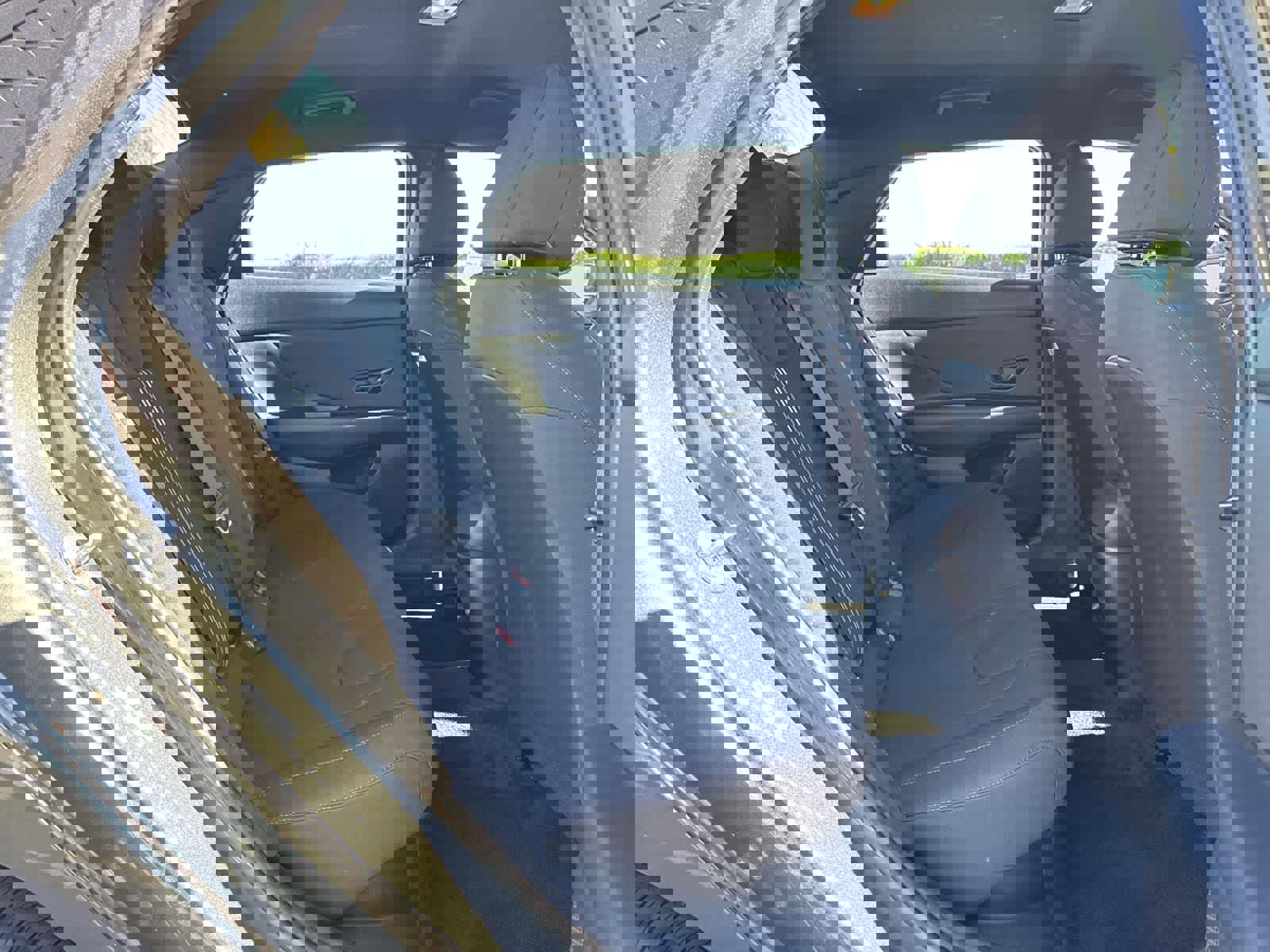 Certified 2025 Hyundai Elantra SEL image 35