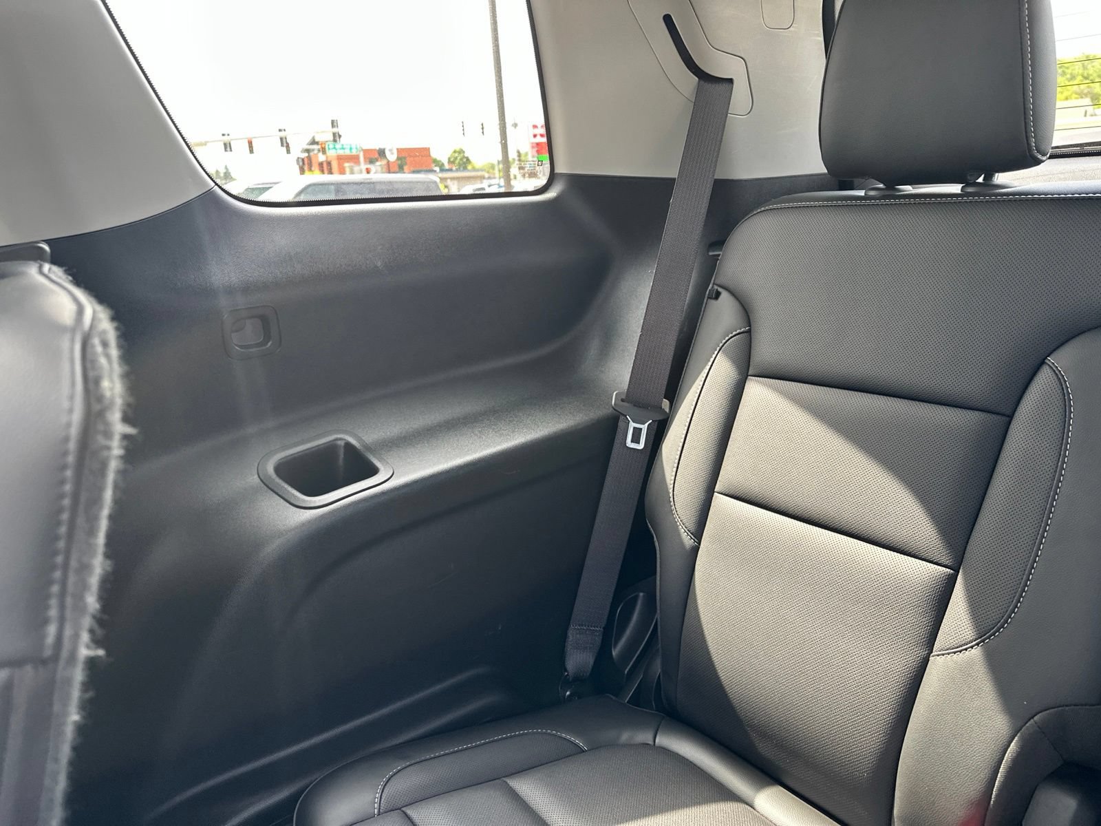 Used 2018 GMC Acadia SLT AWD/4WD image 29