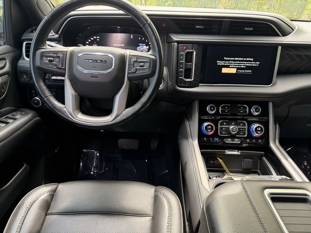 Used 2022 GMC Yukon Denali image 15