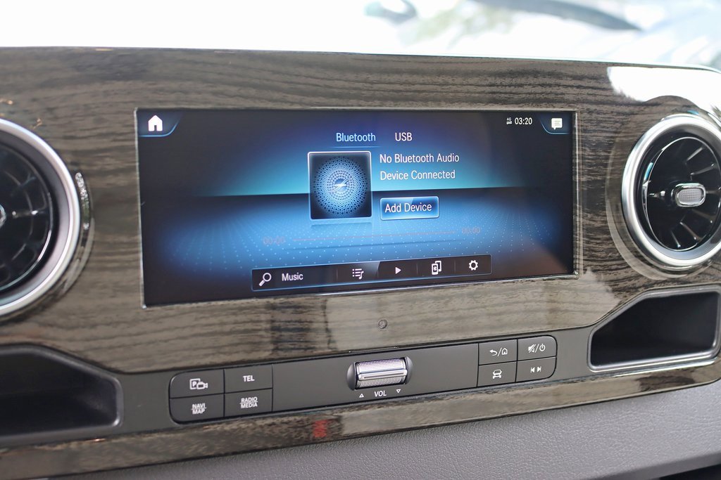 Used 2024 Mercedes-Benz Sprinter 3500 image 19