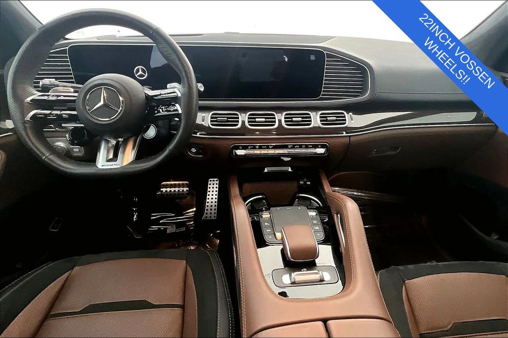 Used 2024 Mercedes-Benz GLS 63 AMG GLS 63 AMG image 19
