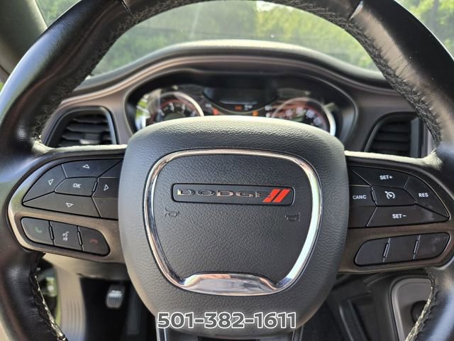 Used 2023 Dodge Challenger SXT RWD image 23