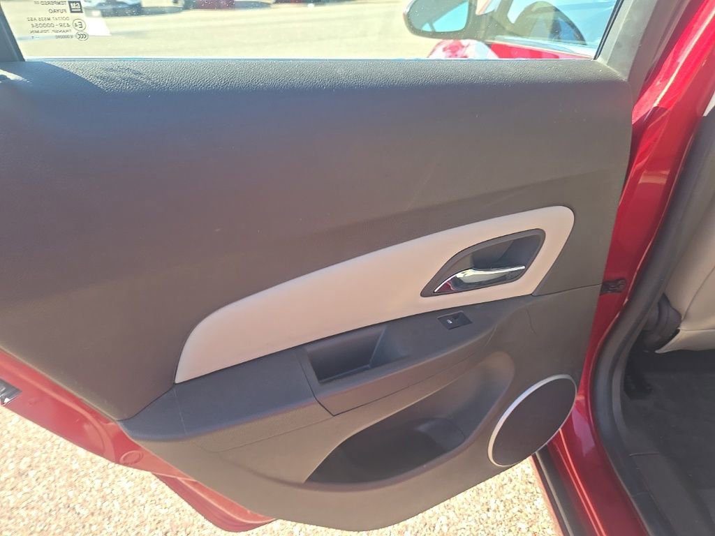 Used 2012 Chevrolet Cruze LT FWD image 26