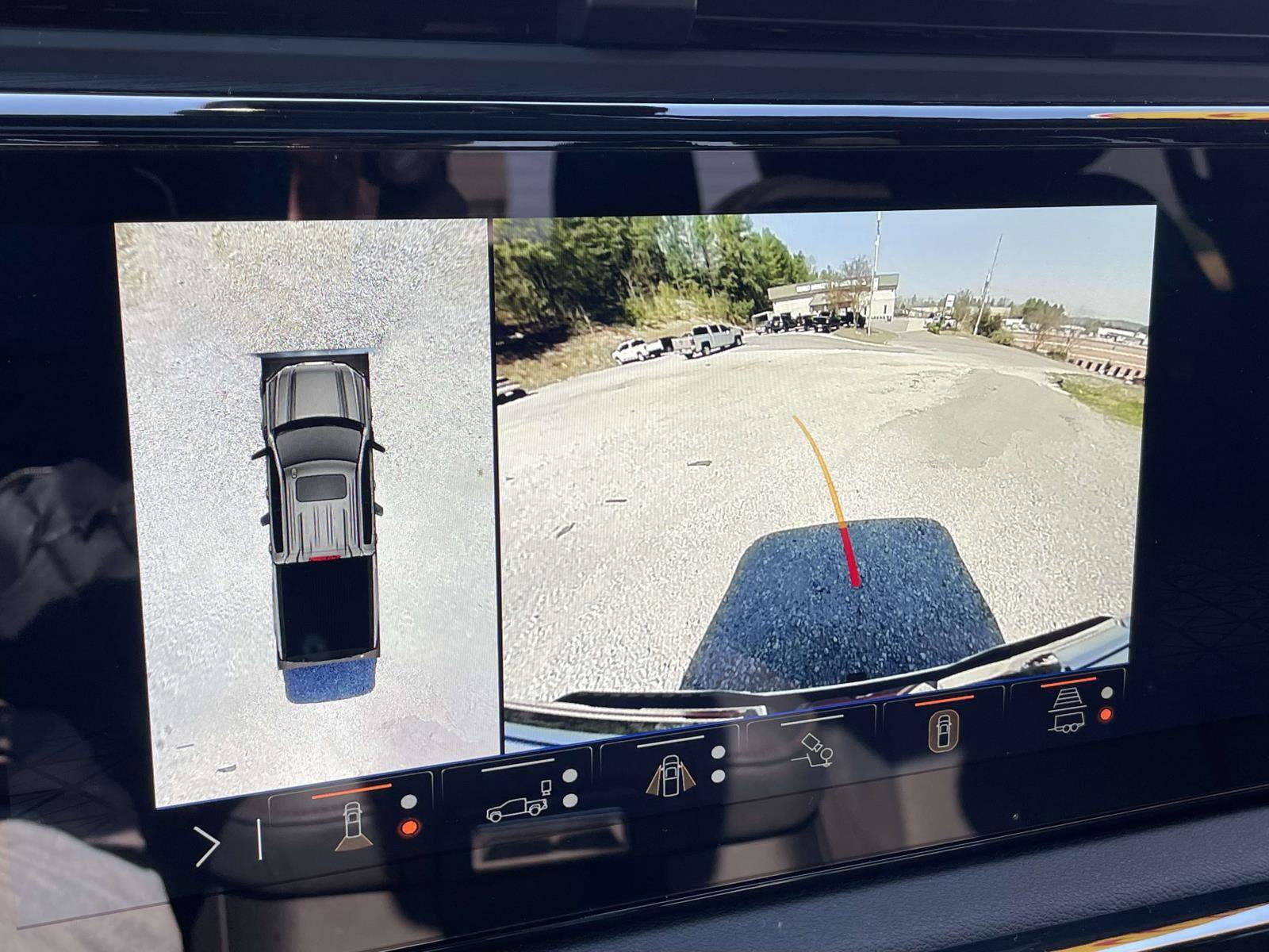 Used 2025 GMC Sierra 1500 AT4 w/ AT4 Premium Package image 15