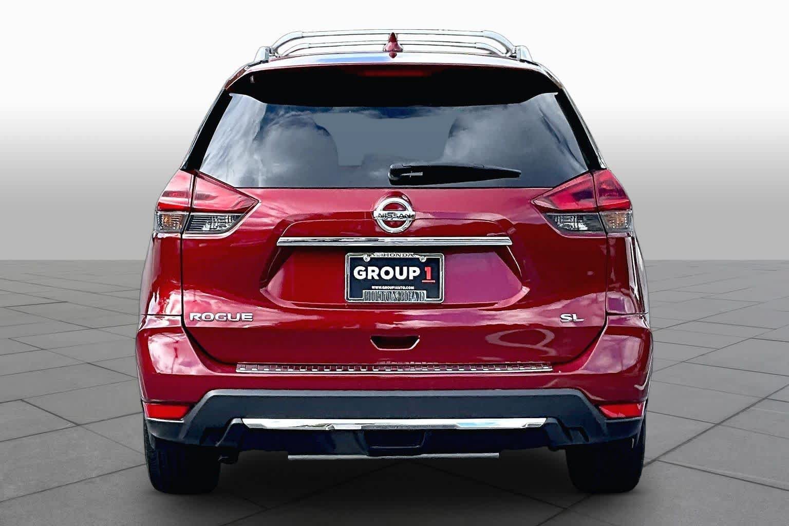 Used 2018 Nissan Rogue SL FWD image 5