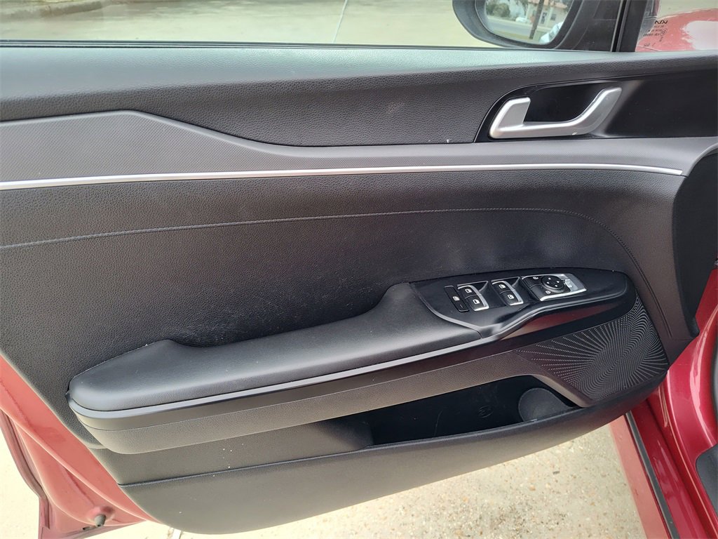 Used 2022 Kia K5 GT-Line image 19