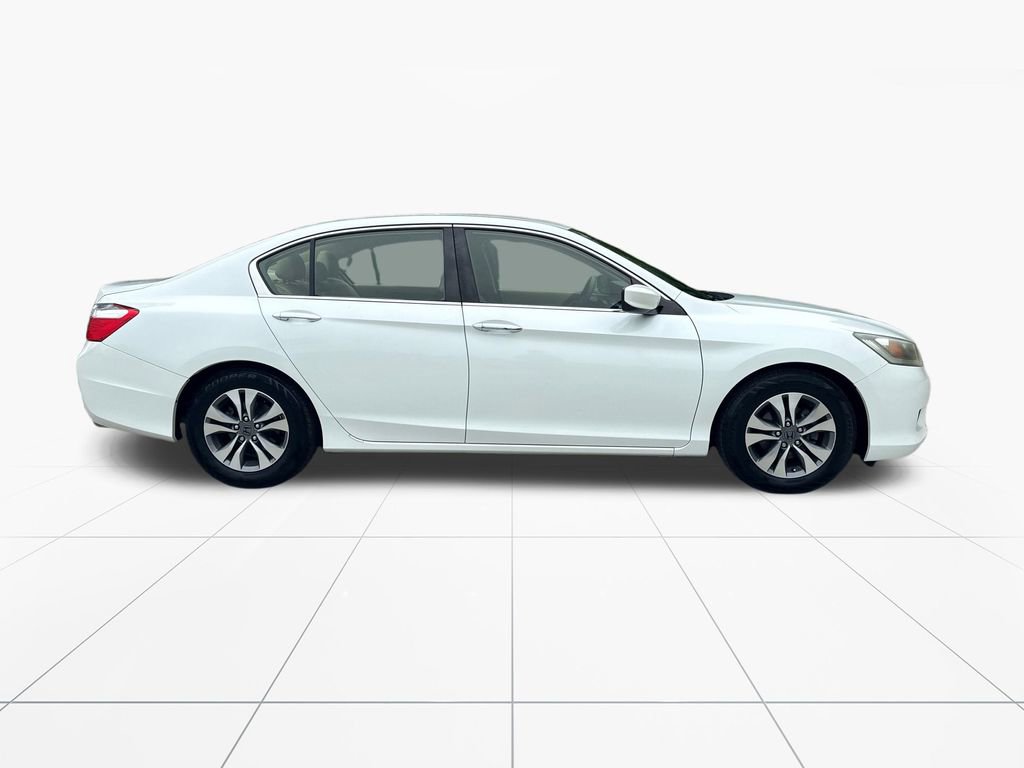 Used 2013 Honda Accord LX image 9