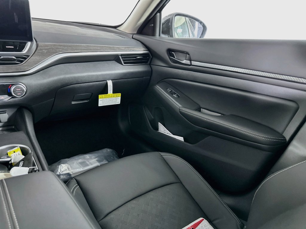 New 2026 Nissan Altima 2.5 SV w/ SV Premium Package FWD image 31