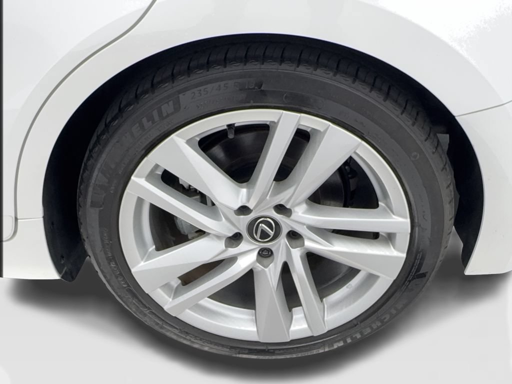 Used 2025 Lexus IS 300 w/ Comfort Package RWD image 12