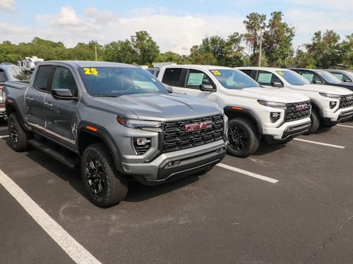 Used 2021 Jeep Cherokee Latitude Plus AWD/4WD image 7