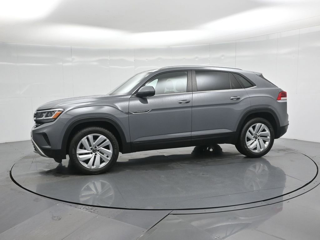 Used 2021 Volkswagen Atlas Cross Sport SE w/ Panoramic Sunroof Package image 32