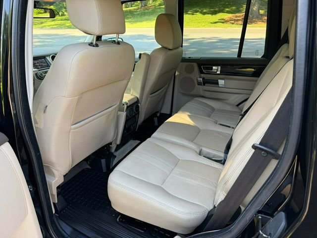 Used 2013 Land Rover LR4 HSE AWD/4WD image 26