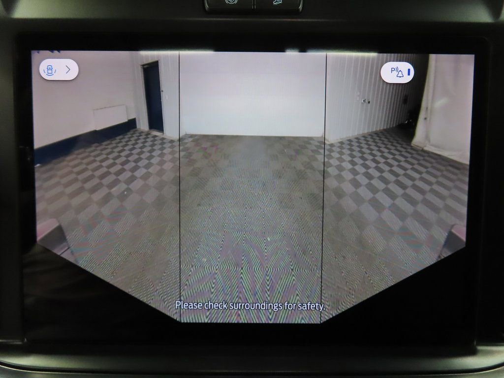 Used 2025 Ford F250 Lariat w/ Lariat Ultimate Package image 21