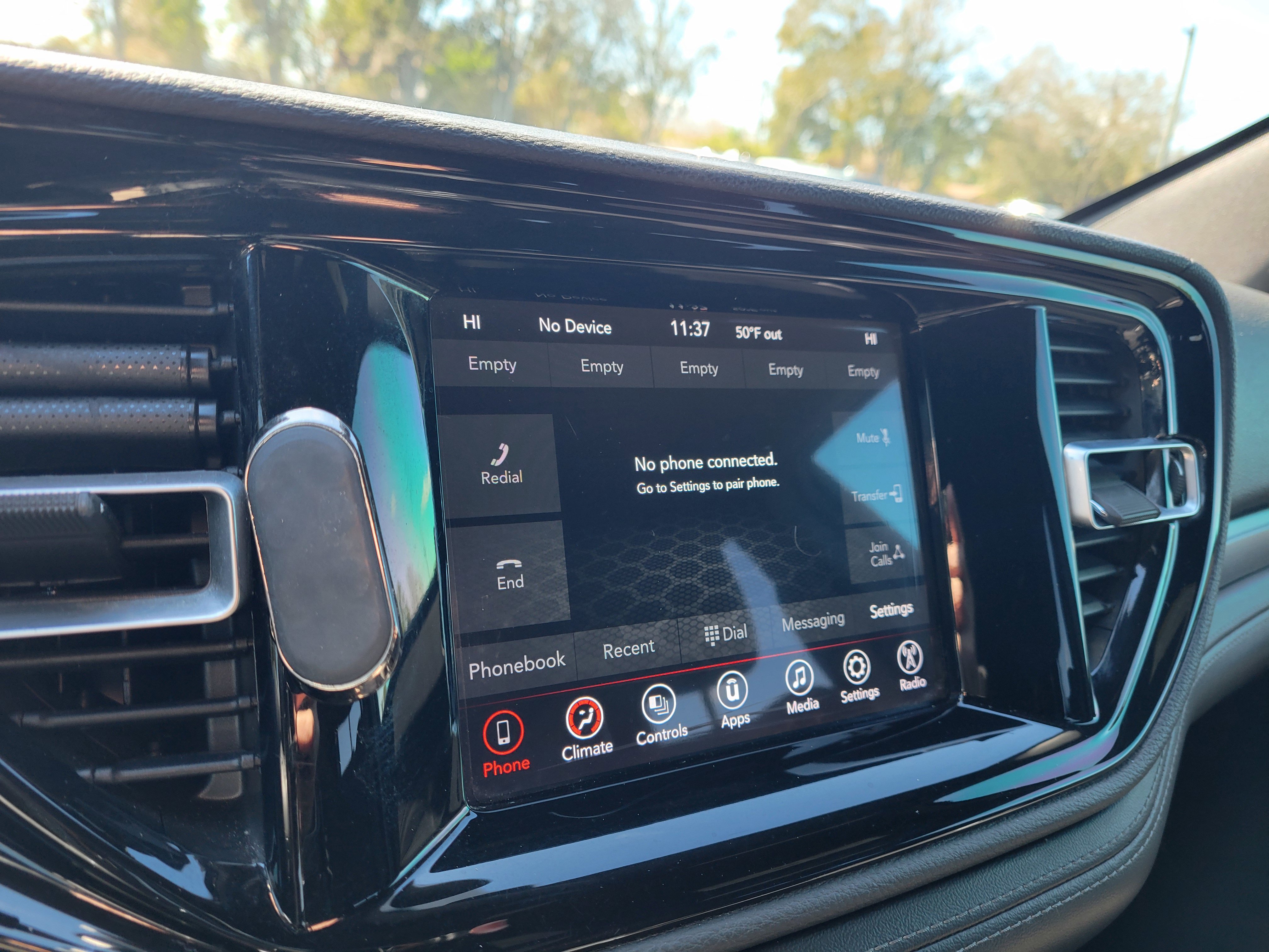 Used 2022 Dodge Durango SXT w/ Blacktop Package image 17