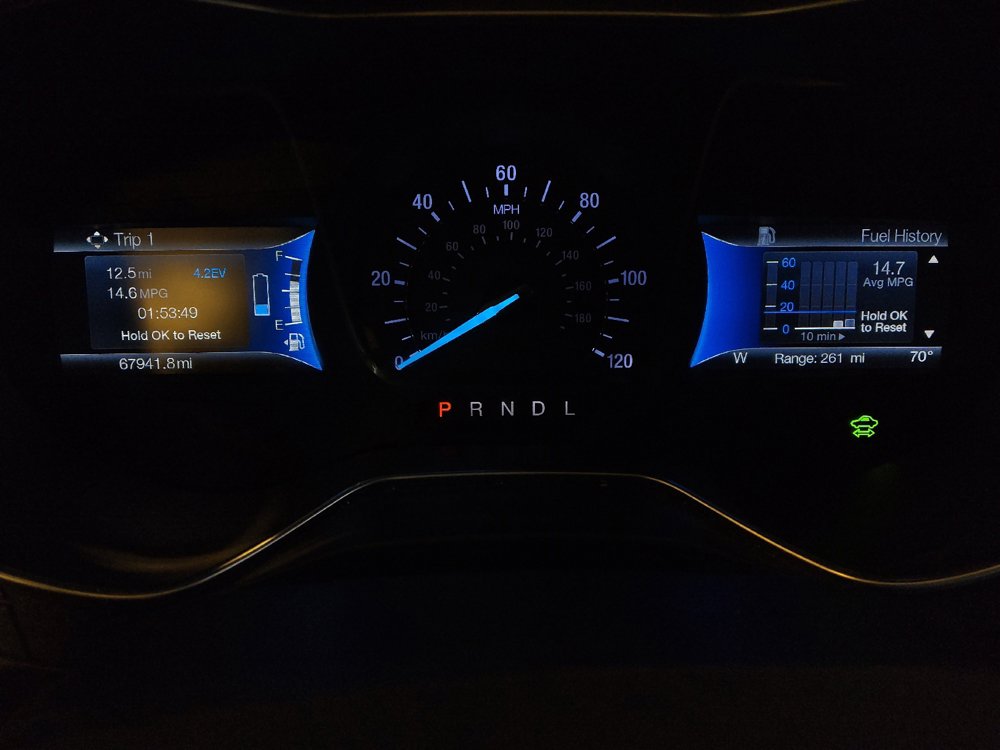 Used 2018 Ford Fusion S FWD image 23