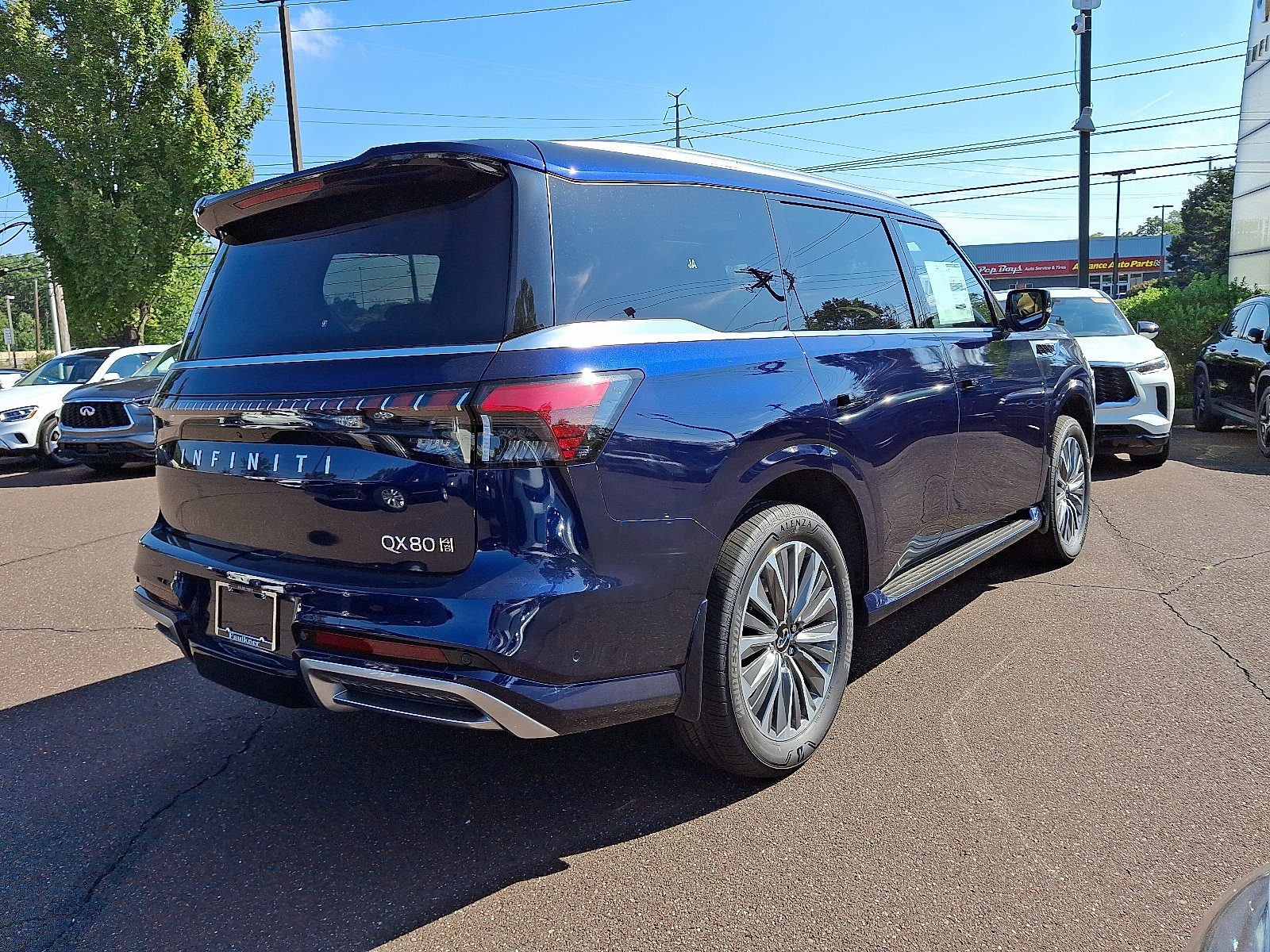 New 2026 INFINITI QX80 Luxe image 4