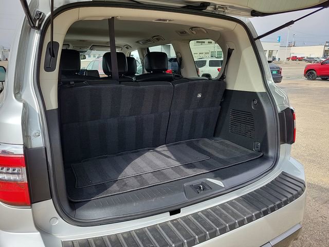 Used 2024 Nissan Armada SL image 9