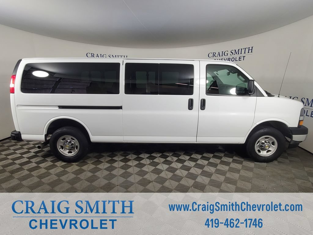 Used 2024 Chevrolet Express 3500 LT w/ LT Preferred Equipment Group RWD image 8