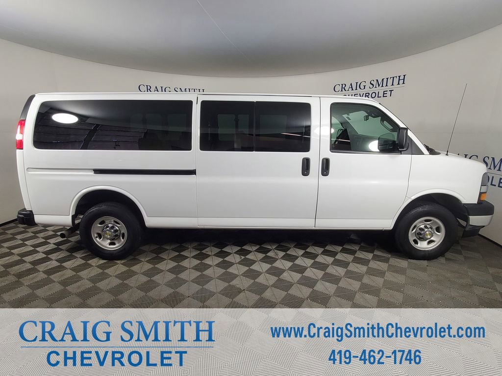 Used 2024 Chevrolet Express 3500 LT w/ LT Preferred Equipment Group image 8