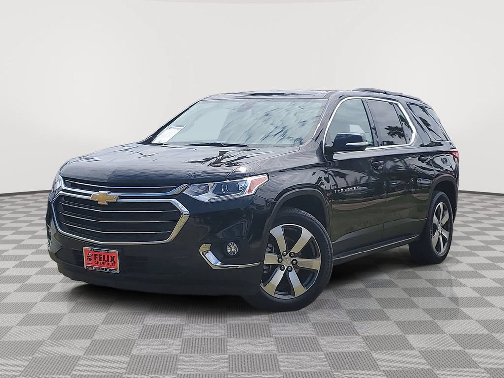 Used 2019 Chevrolet Traverse LT w/ LT Premium Package FWD image 2