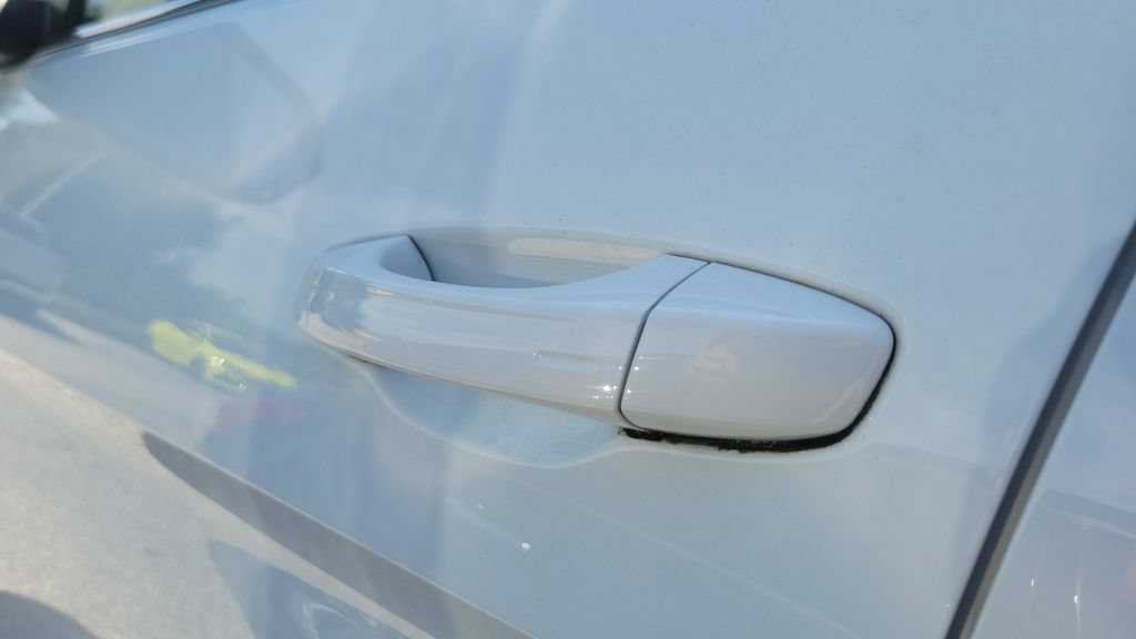 Used 2024 Volkswagen Atlas SE FWD image 6