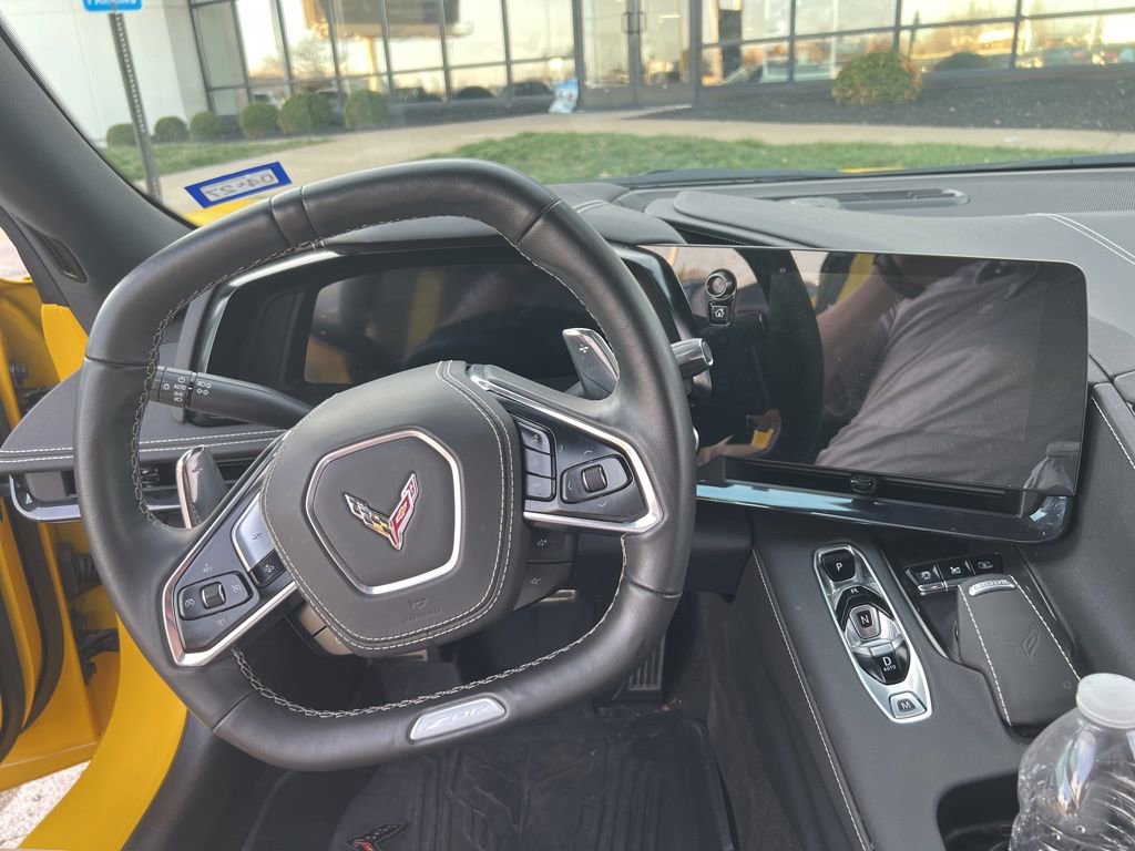 Used 2025 Chevrolet Corvette Z06 w/ Stealth Interior Trim Package image 6