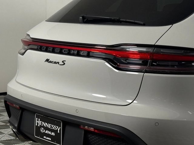 Used 2025 Porsche Macan S AWD/4WD image 17