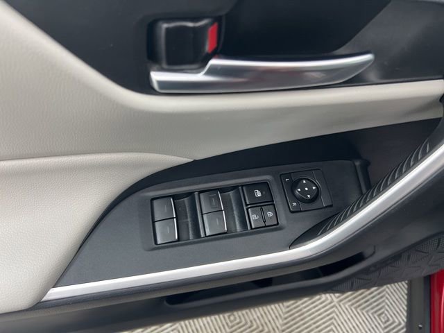 Used 2023 Toyota RAV4 XLE w/ Convenience Package AWD/4WD image 13